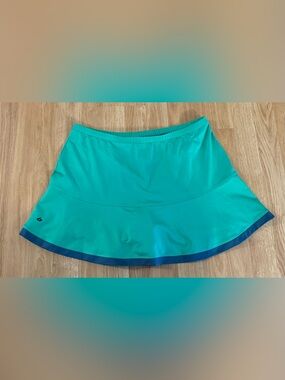 EUC Women’s Bollé Athletic Tennis Skort - Teal/Blue - Large